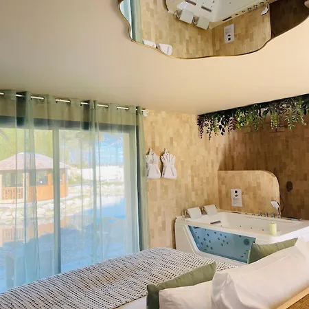 Domaine Coul'eau Penzion 4*